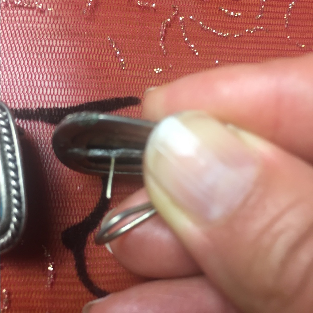 Earring - Picture 2 of 3